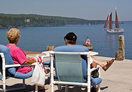 The Shoreline Inn Grand Marais Bagian luar foto